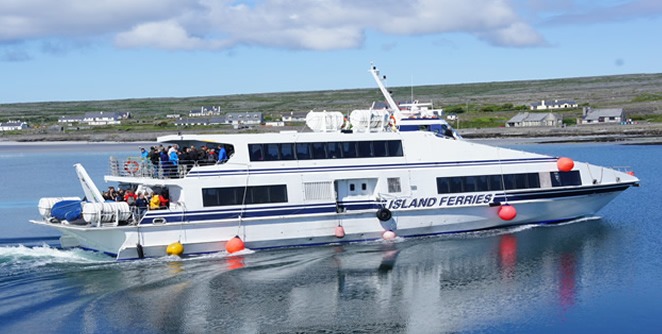 a small boat in a body of water